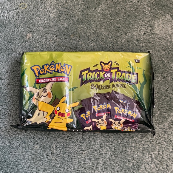 🆕 New Old Stock Halloween Trick or Trade Pokémon Cards - Picture 1 of 5